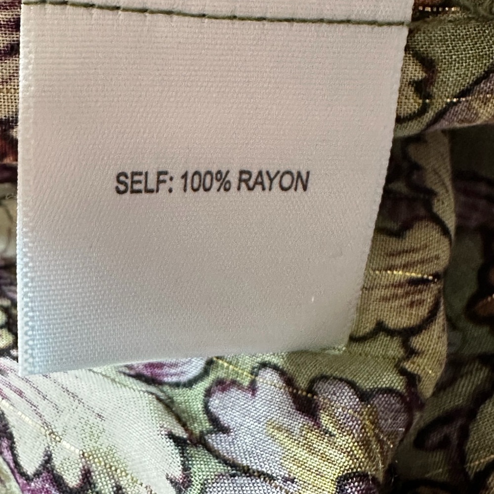 Jane & Delancey Woman’s Floral Print Long-Sleeve Top - Size Large - PTP 21” - Picture 6 of 7